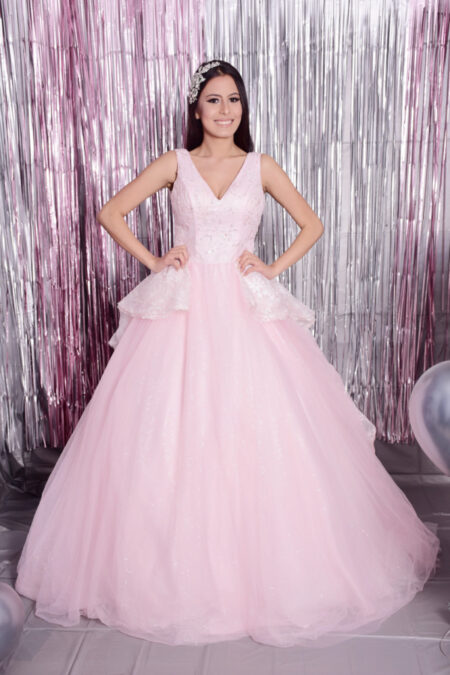 QUINCEAÑERA_MH03